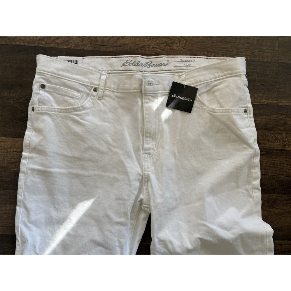 Eddie Bauer Women’s Boyfriend Crop Jeans White Size 14 NWT Tapered Leg - Picture 2 of 7